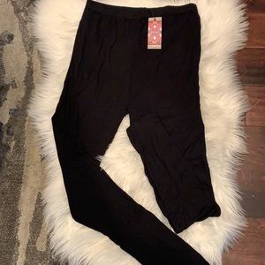 NWT Maternity Leggings